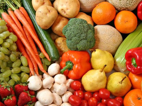 Bổ sung các loai rau củ kháng khuẩn cho bữa ăn. (Ảnh: AllYou.gr)